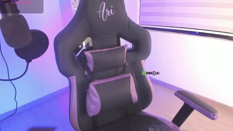 Snapshot of i_am_ari chatting on 17, 3, 2026 Ari online show from 17, 3, 2026