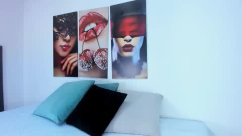 The Dolls online show from 15, 12, 2025