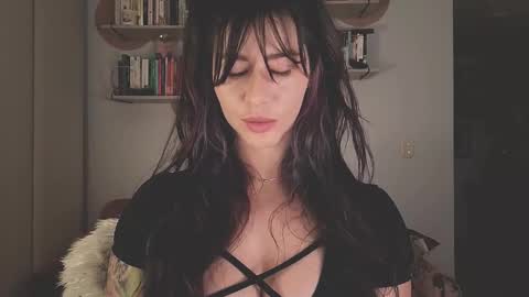 Lana Banana online show from 16, 11, 2025