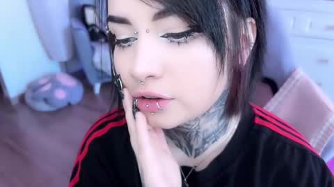 Asya  online show from 8, 2, 2025