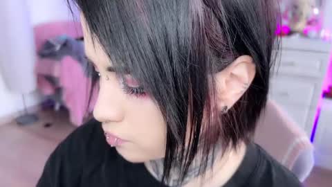 Asya  online show from 24, 2, 2025