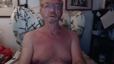 ImYourBitch online show from 8, 10, 2025