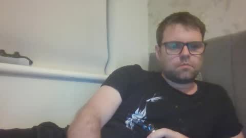 Snapshot of iakobos61 chatting on 31, 3, 2026 iakobos61 online show from 31, 3, 2026