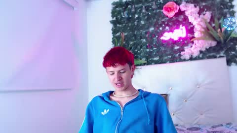 Snapshot of iam_lukas__ chatting on 31, 10, 2025 iam_lukas__ online show from 31, 10, 2025