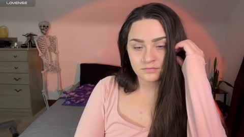 Snapshot of iamcrystalann chatting on 2, 2, 2025 Crystal online show from 2, 2, 2025