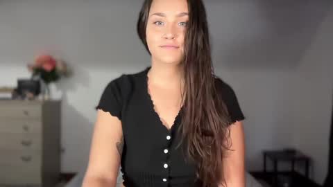 Snapshot of iamcrystalann chatting on 24, 9, 2025 Crystal online show from 24, 9, 2025