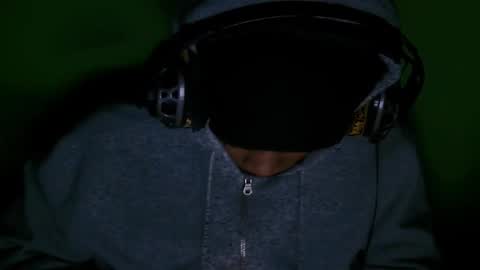 Snapshot of iamjohnny4u chatting on 28, 11, 2025 iamjohnny4u online show from 28, 11, 2025