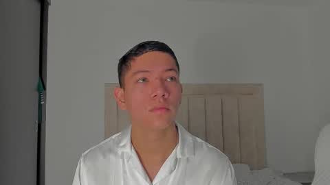 Juliiiiian online show from 17, 2, 2026