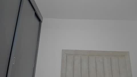 Snapshot of iamjulian_ chatting on 1, 5, 2026 Juliiiiian online show from 1, 5, 2026