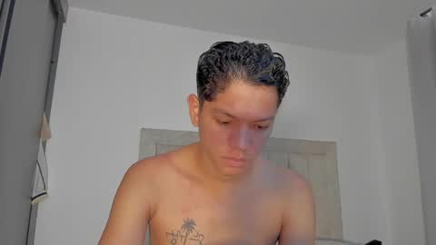 Snapshot of iamjulian_ chatting on 23, 5, 2026 Juliiiiian online show from 23, 5, 2026
