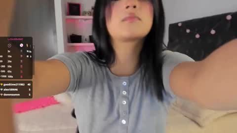    online show from 1, 1, 2025