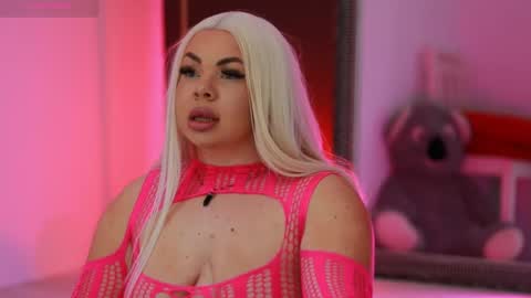 Snapshot of iamlila chatting on 9, 3, 2025 Lila online show from 9, 3, 2025