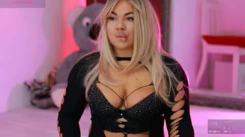 Snapshot of iamlila chatting on 12, 3, 2025 Lila online show from 12, 3, 2025