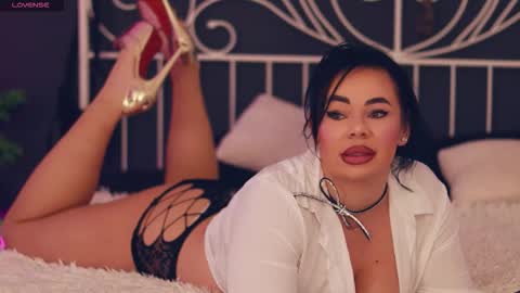 Snapshot of iamlila chatting on 27, 11, 2025 Lila online show from 27, 11, 2025