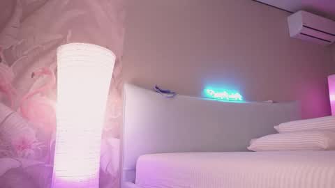 Nina  online show from 14, 2, 2026