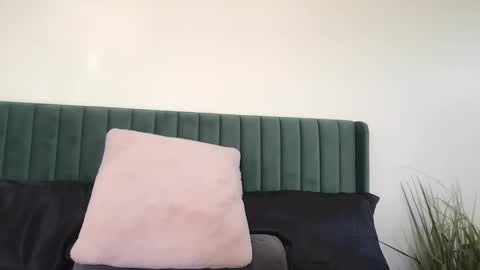 Pink Foxx online show from 29, 5, 2026