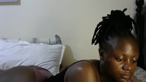 iampolca online show from 2, 2, 2025