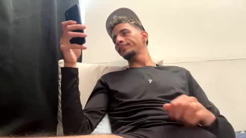 IAmSazon online show from 4, 11, 2025