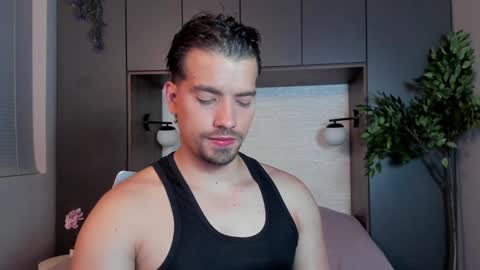 Snapshot of ian_davis chatting on 22, 1, 2025 Ian Davis online show from 22, 1, 2025