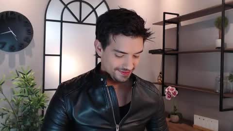 Snapshot of ian_davis chatting on 6, 3, 2025 Ian Davis online show from 6, 3, 2025