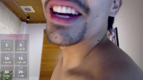 Snapshot of ian_davis chatting on 7, 3, 2025 Ian Davis online show from 7, 3, 2025