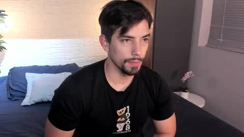 Snapshot of ian_davis chatting on 19, 9, 2025 Ian Davis online show from 19, 9, 2025