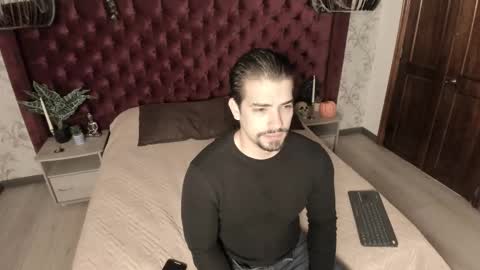 Snapshot of ian_davis chatting on 26, 10, 2025 Ian Davis online show from 26, 10, 2025