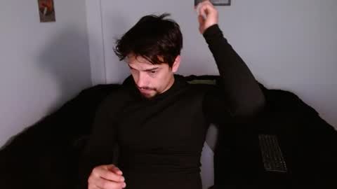 Snapshot of ian_davis chatting on 12, 11, 2025 Ian Davis online show from 12, 11, 2025