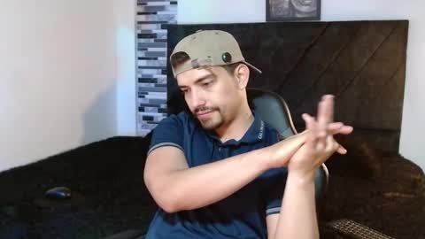 Snapshot of ian_davis chatting on 14, 3, 2026 Ian Davis online show from 14, 3, 2026