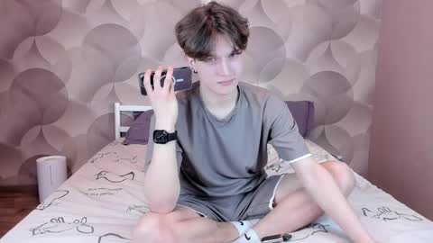 Ian Flor online show from 9, 4, 2026