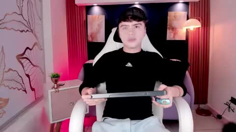 Ian  online show from 30, 3, 2026