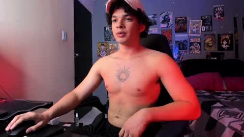 Snapshot of ian_versace chatting on 5, 2, 2025 Andres online show from 5, 2, 2025