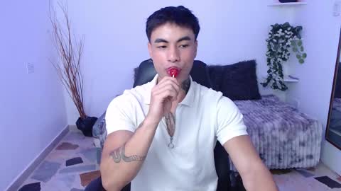 Snapshot of ian_west chatting on 5, 2, 2026 Ian online show from 5, 2, 2026