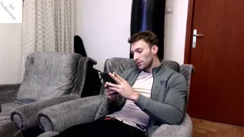 Snapshot of ianandersson27 chatting on 11, 1, 2025 Ian Andersson online show from 11, 1, 2025