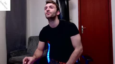 Snapshot of ianandersson27 chatting on 8, 2, 2025 Ian Andersson online show from 8, 2, 2025