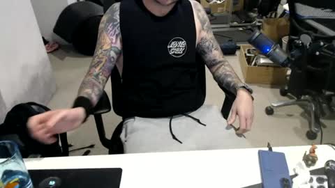 Snapshot of ic987 chatting on 4, 7, 2026 ic987 online show from 4, 7, 2026
