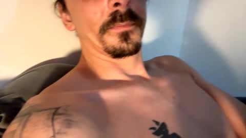 Supernova Man online show from 25, 4, 2026