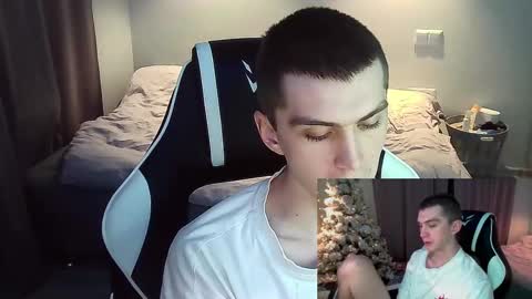 Snapshot of ice_raf chatting on 17, 1, 2025 MAX online show from 17, 1, 2025