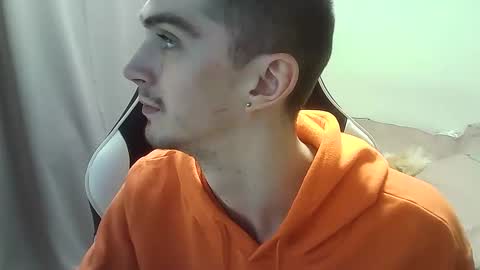 Snapshot of ice_raf chatting on 11, 2, 2025 MAX online show from 11, 2, 2025