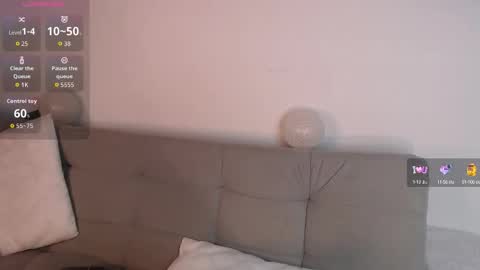 ice_y_abigail online show from 23, 9, 2025