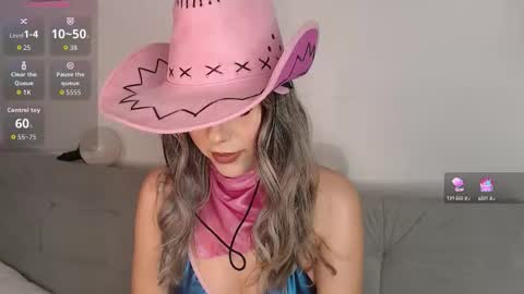 ice_y_abigail online show from 24, 9, 2025