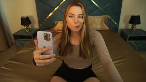 Danielle online show from 14, 7, 2026