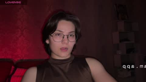 Ksenia online show from 4, 7, 2026
