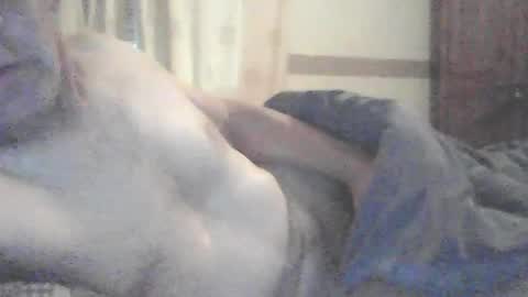 Snapshot of icemandude chatting on 5, 7, 2026 icemandude online show from 5, 7, 2026