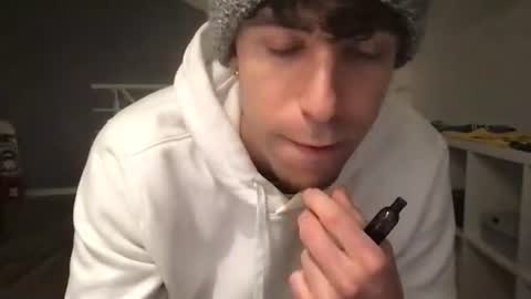 icyninesix online show from 17, 12, 2024