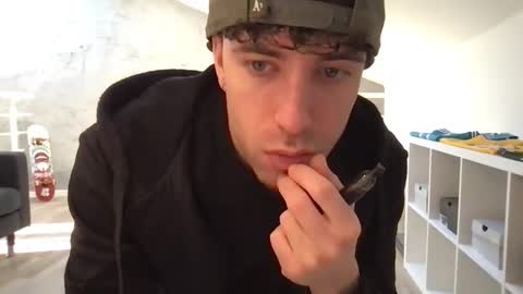 icyninesix online show from 26, 12, 2024