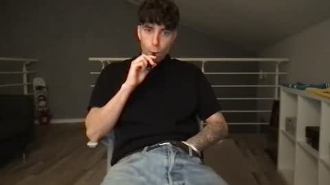 icyninesix online show from 15, 1, 2025