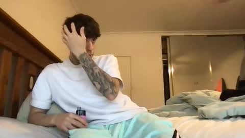 icyninesix online show from 21, 2, 2025