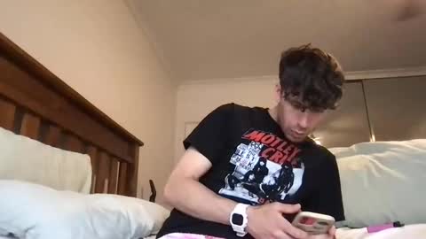 icyninesix online show from 8, 3, 2025