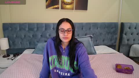 Icy online show from 20, 12, 2024